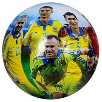 Футбольный мяч из ПВХ с изображением футболистов.