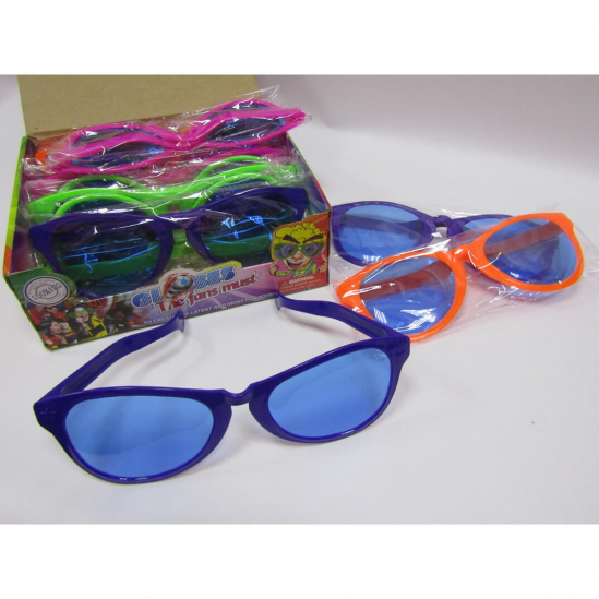 Солнцезащитные детские очки - фото 1