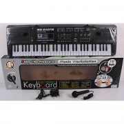 Детский синтезатор с микрофоном 61 клавиша работает от сети MQ-012FM