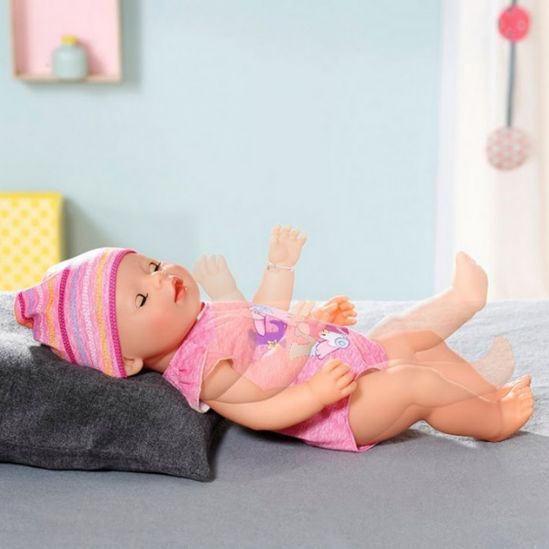 Кукла Zapf Baby Born Очаровательная Малышка с аксессуарами 43 см (822005) - фото 2