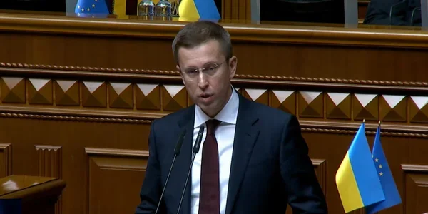 Сергій Корецький виступає у Верховній Раді щодо пріоритетів уряду
